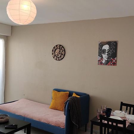 Charmant Appartement Proche Melun Centre Ville Kültér fotó