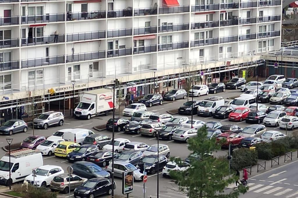 Charmant Appartement Proche Melun Centre Ville Kültér fotó